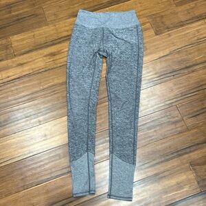 Alo Yoga High Waisted Lounge Leggings Size M